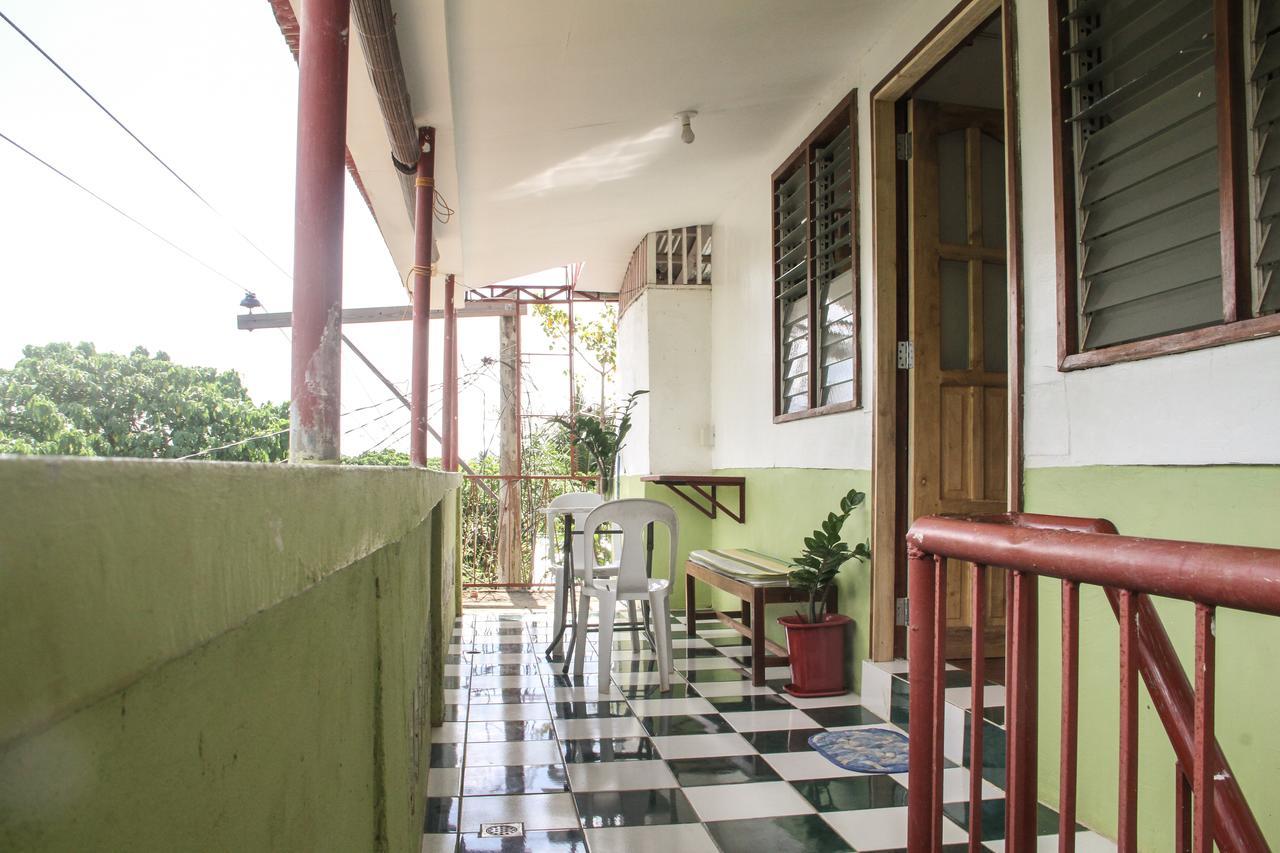 Casaoro Homestay プエルト・プリンセサ エクステリア 写真